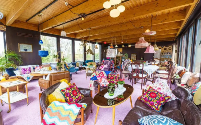 Tante ALMA’s Bonner Hotel