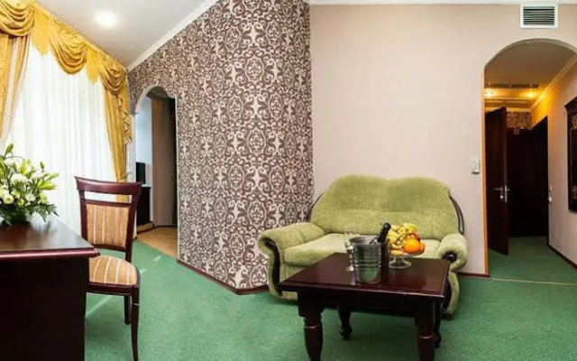 Hotel Mukammal