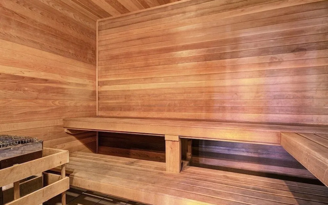 Tyra Riverbend 111 Condo by RedAwning