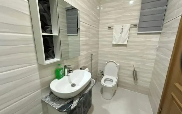 Bizzare Luxury Apartment