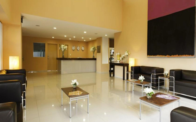 Hotel Misión Express Mérida Alta Brisa