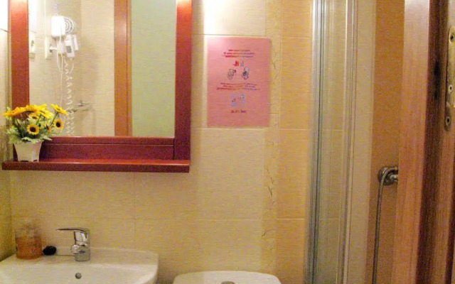 Hostal Tirso Plaza