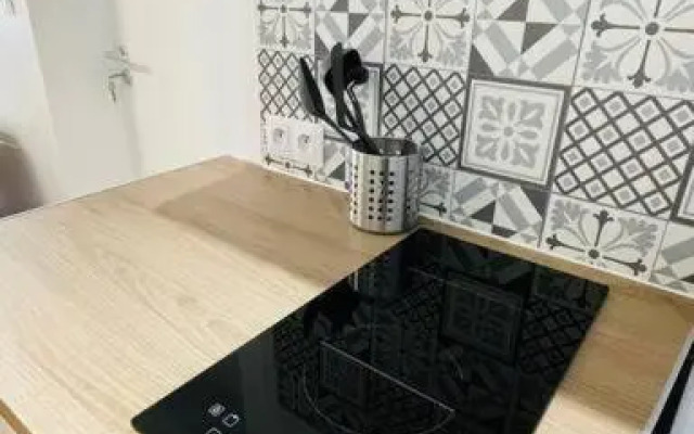 Joli studio Avignon intra-muros