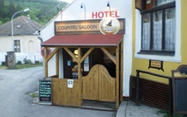 Hotel Country Saloon