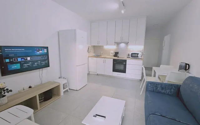 145 NIC - Stay Historia Apartment