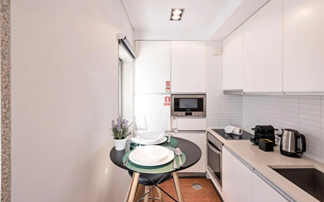 LovelyStay - Heart of Porto Studio