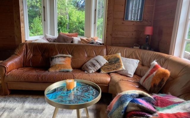 Whalers Cottage – Guest Rooms – Great Barrier Island