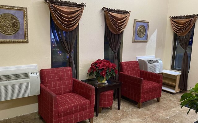 Newton Inn In Newton, KS