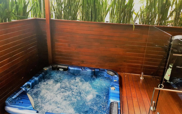 Pandanus Spa Cottage