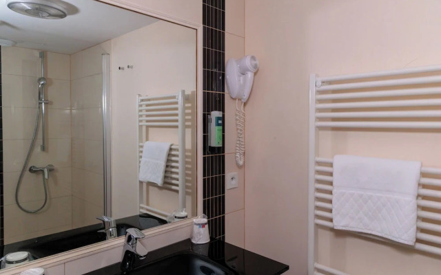 Logis Hôtel Auberge de la Xaintrie