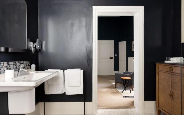 Château De La Resle - membre Design Hotels