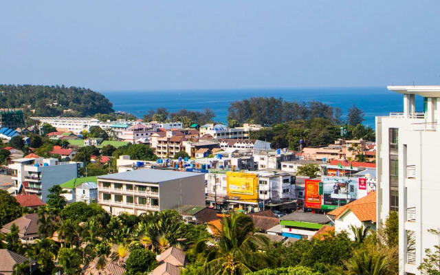 Seaview modern Apartment at Karon Hill