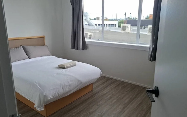 2 Double 5 Single 2 Sofa Beds Suite 1