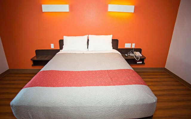 Motel 6-Crescent City, CA