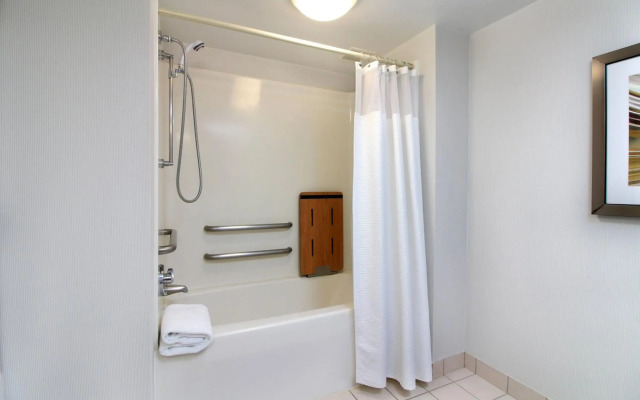 Courtyard by Marriott Hartford Cromwell