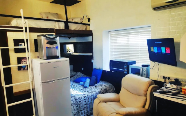 Carmel Market Apartments