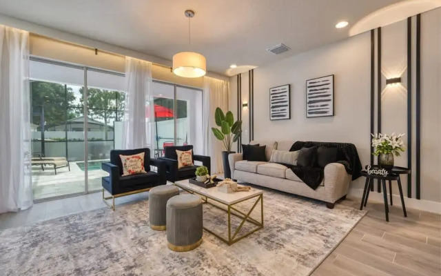 Modern Luxury Retreat-pool Mickey Harry Potter Bedrooms