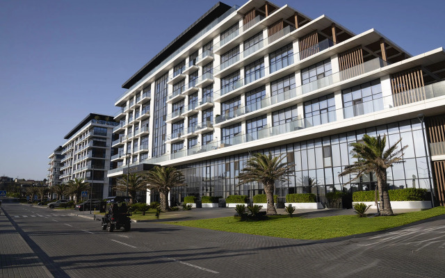 Lighthouse (Sea Breeze)