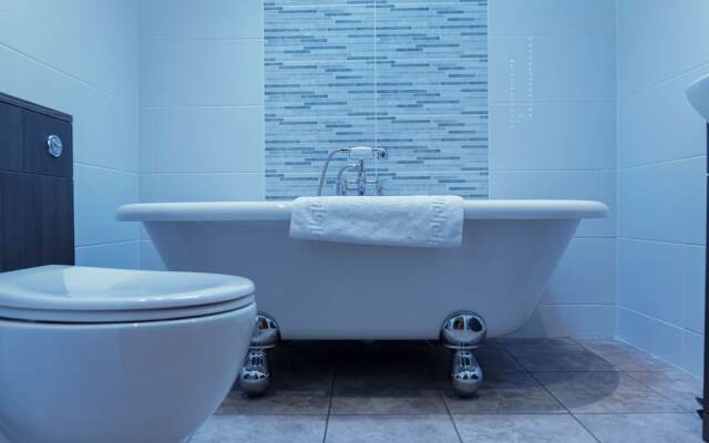 Warren wood Country Park