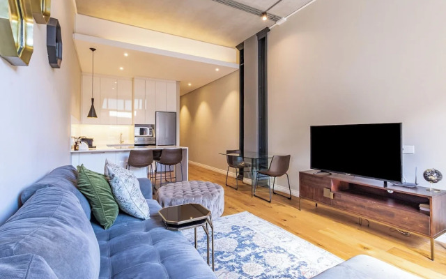 The Docklands Luxury Apartments