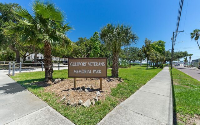 Gulfport Getaway by Vtrips