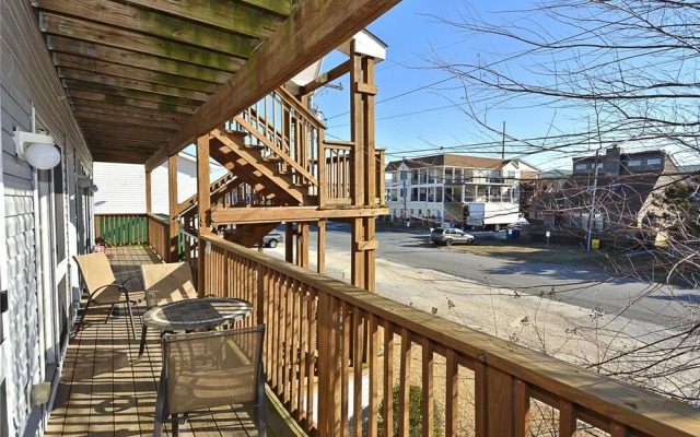 Rainbow Cove by Long & Foster