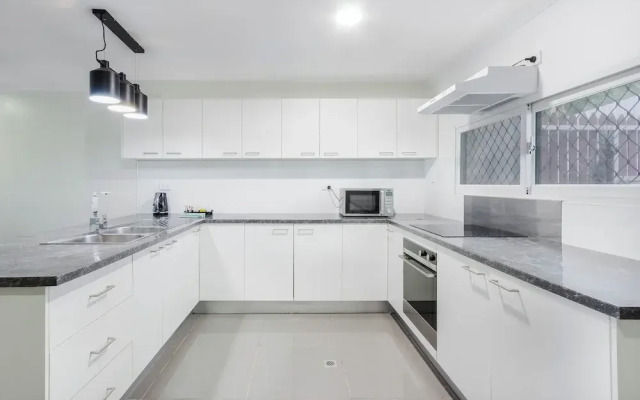 Citi Serviced Apartments - Gaba Place