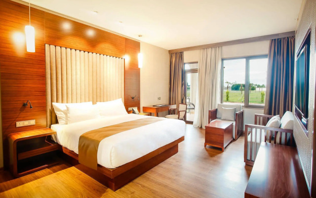 Pratap's Signature Hotel-Resort&Spa