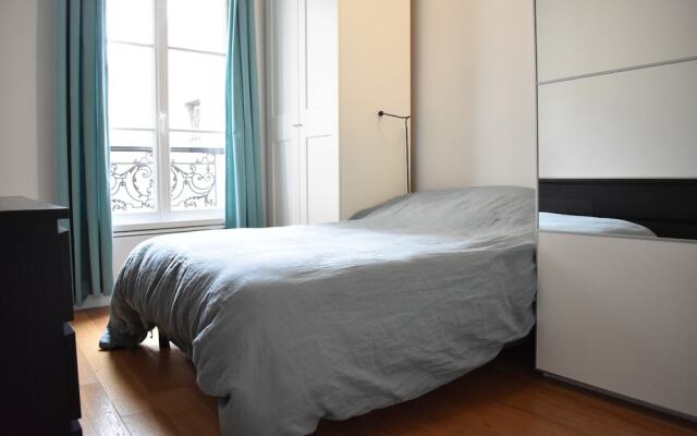 1 Bedroom Apartment in Montmartre