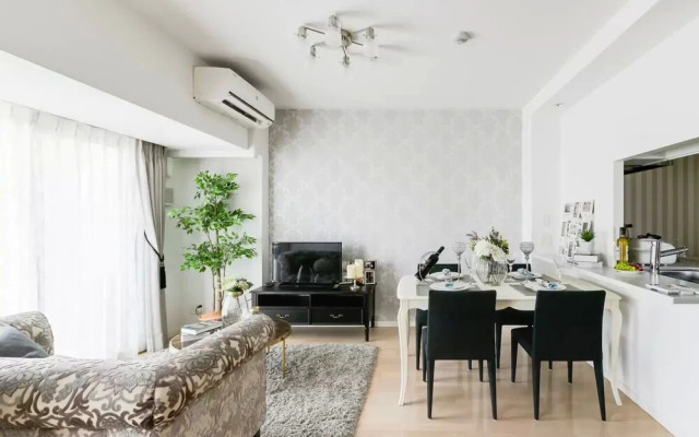 Crystal Exe Nipponbashi St35