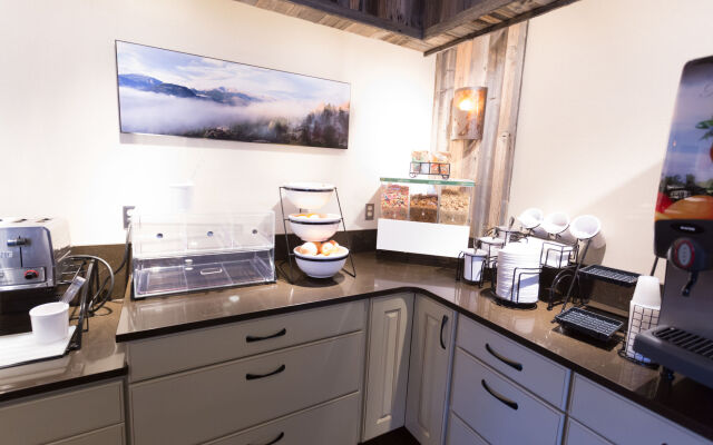 Quality Inn near Rocky Mountain National Park