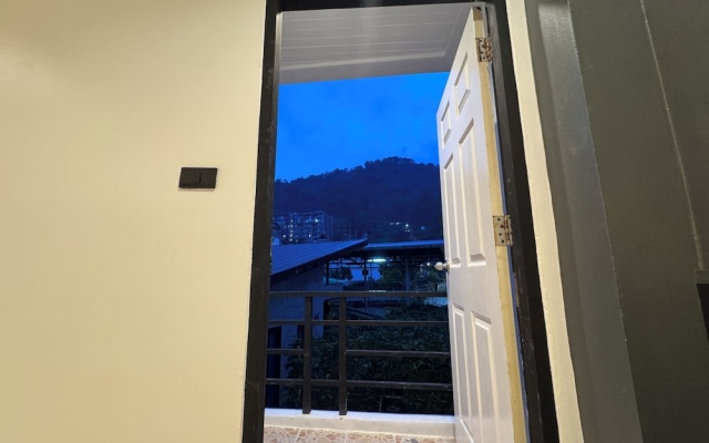 Chapter 26 Guesthouse