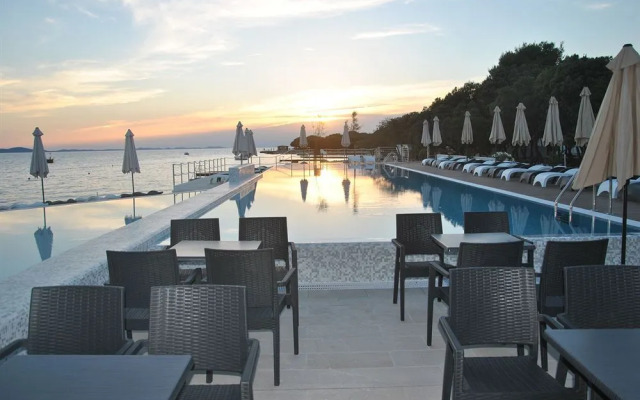 Falkenstainer Apartments Pertcane