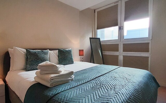 Flawless 1-bed Apartment in London City
