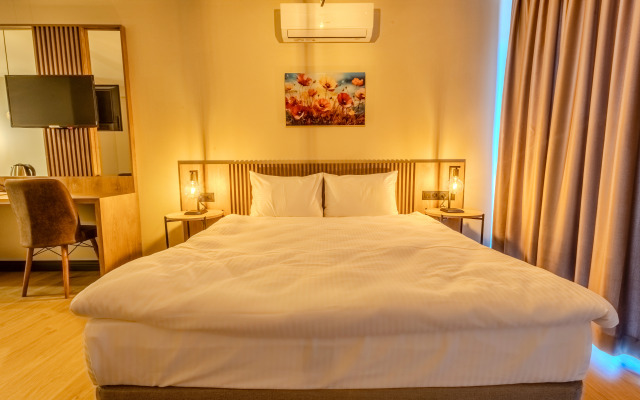Leliko Suites