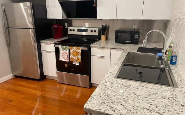 Philadelphia Central Apartments