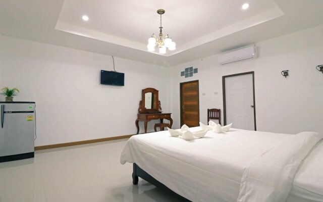 Padaeng Mountain View Resort