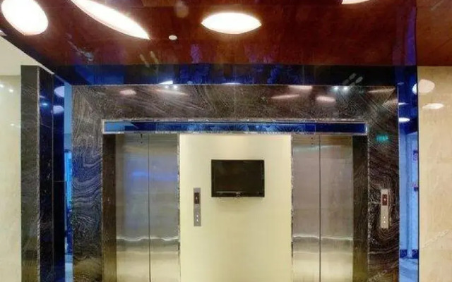 Xiong Zhen Hotel