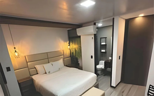 Epic Suite 313 Family Airport 3Room10Pax