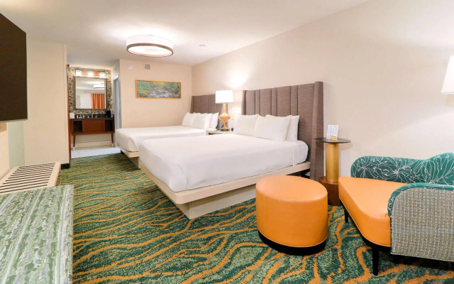 Quality Inn Near the Island Pigeon Forge
