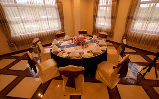 Oattara Thiri Hotel