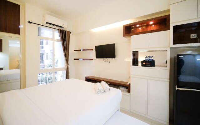 Compact And Cozy Stay Studio At Bale Hinggil Apartment