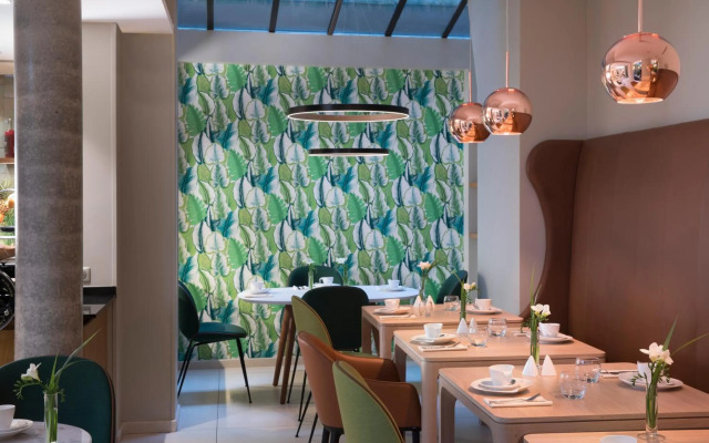 Hotel Le Six
