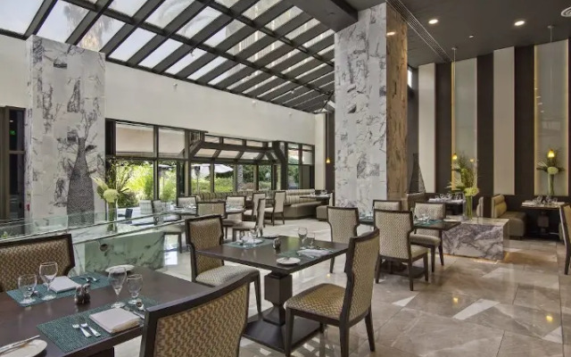 The LA Hotel Downtown