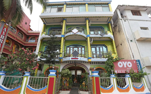 Capital O 6077 Hotel Ashraya
