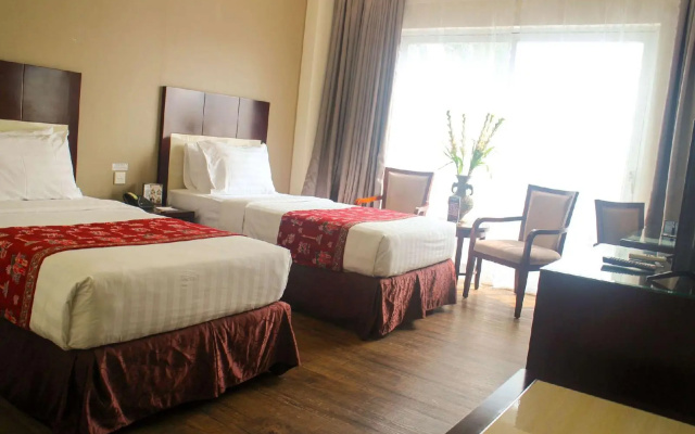 Narita Hotel Tangerang – Guest Rooms – Tangerang