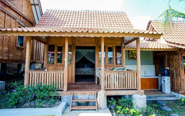 Cening Bagus Bungalows