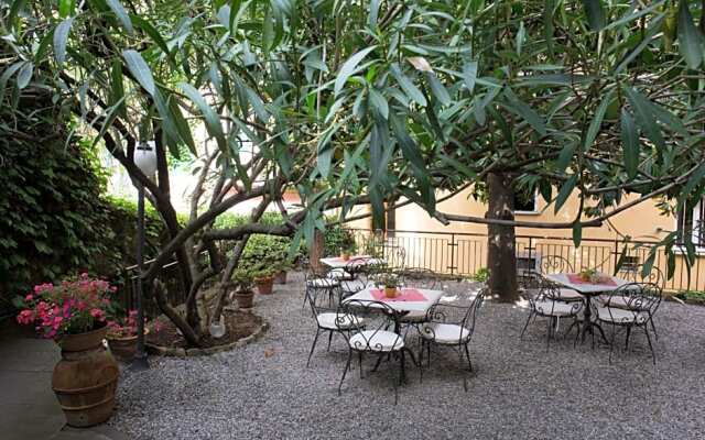 Hotel La Colonnina