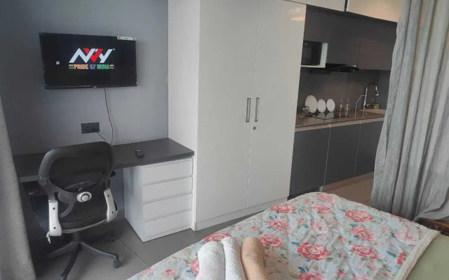 Supernova Heights Studio