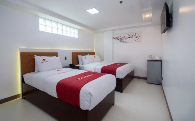 IL Mare Sakura Resort Boracay